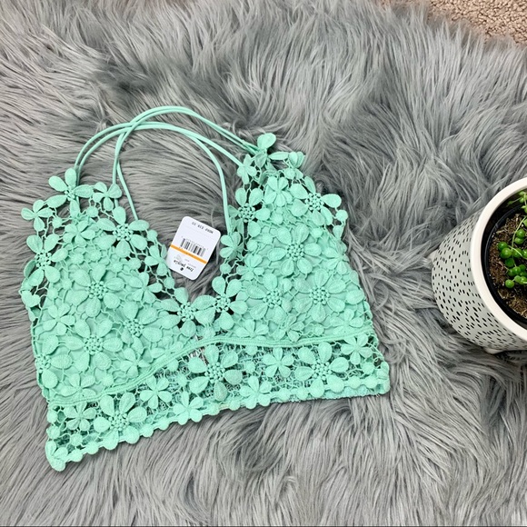 Free people flower bralette - Picture 3 of 7